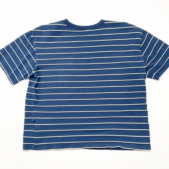 Time and Tru blue/white striped short sleeve t-shirt - Picture 2 of 5
